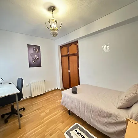 Habitacion céntrica cómoda-3